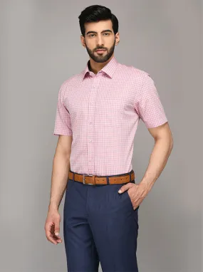 JadeBlue Light Pink & Blue Checked Regular Fit Formal Shirt