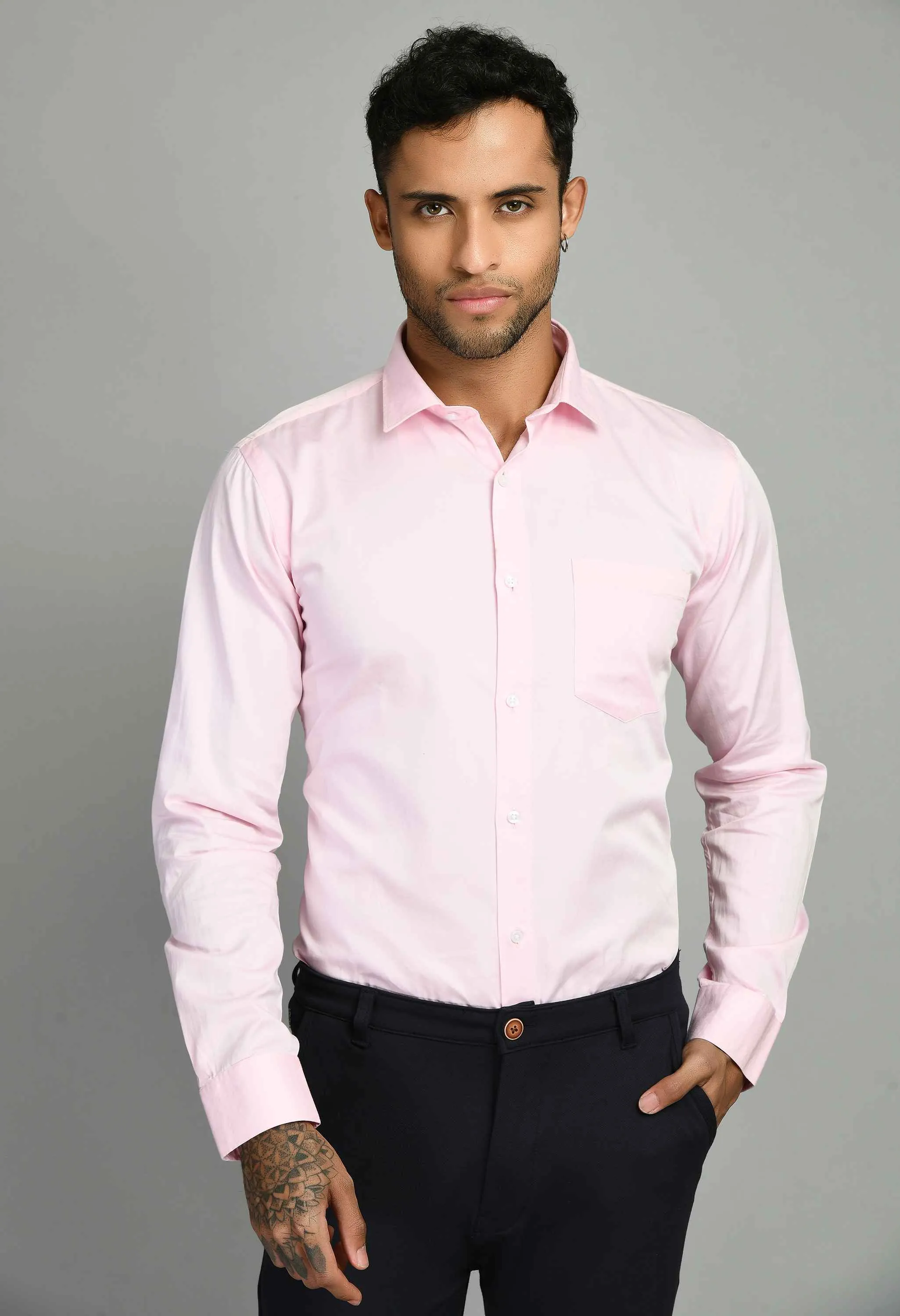 Men's Pink Spread Collar Solid Cotton Formal Shirt