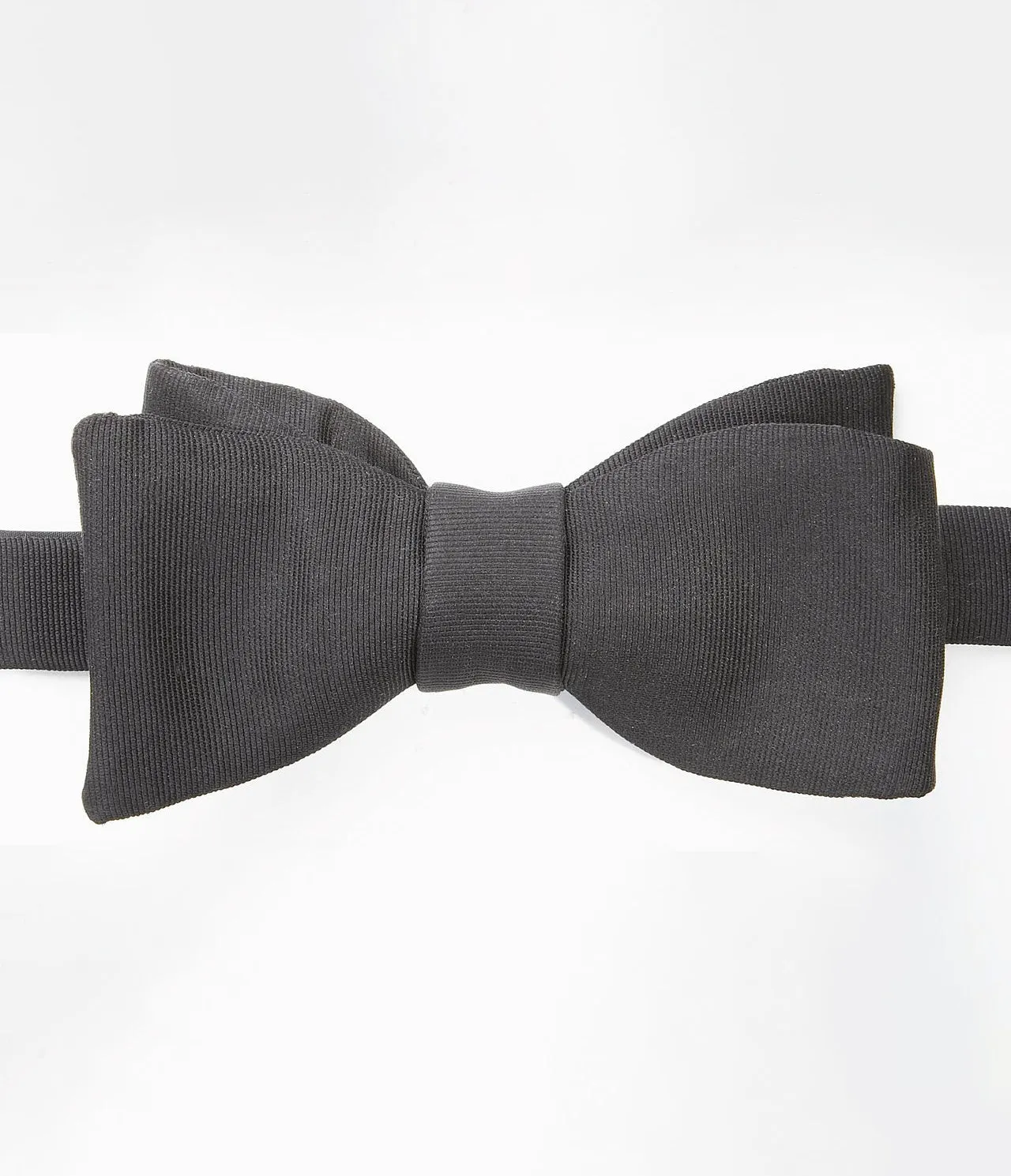 SELF-TIED BOW TIE - BLACK GROSGRAIN